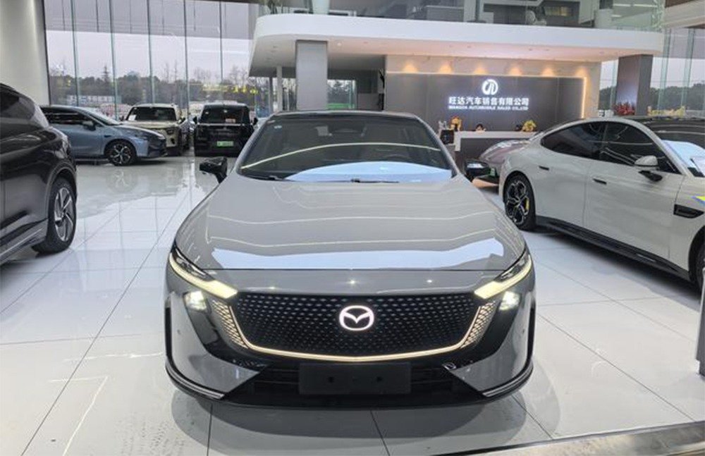 imgi_3_Mazda ez 6 1 Mazda EZ-6 2026 Model Pure Electric 600 Premium Edition - Ready for Export From China | Chinese Cars in Angola - Image 1