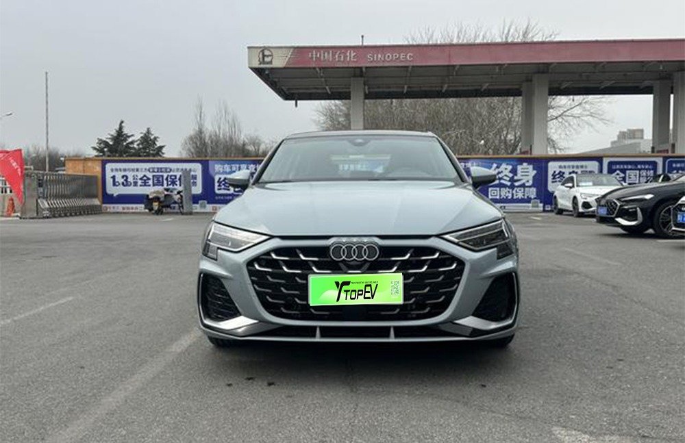 imgi_4_Audi A3L 2 2026 Audi A3L Limousine 35 TFSI Flying Prestige Edition - Ready for Export From China | Chinese Cars in Angola - Image 1