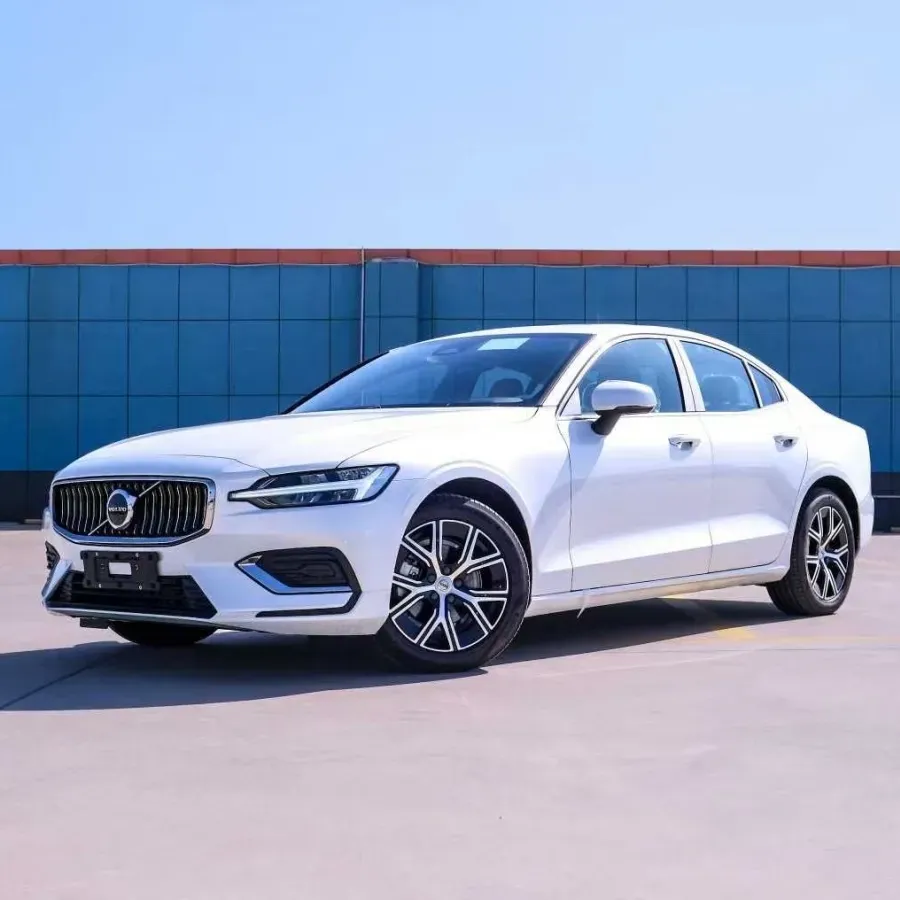 imgi_20_2025-Volvo-S60b4-Momentum-Luxury-Edition-Used-Car Volvo S60 - Buy Direct From China | Chinese Cars in Angola - Image 1